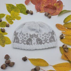 Hand Knit Handmade Hat Baby Toddler 12m - 2T Unisex Beanie CATS White Gray KT008